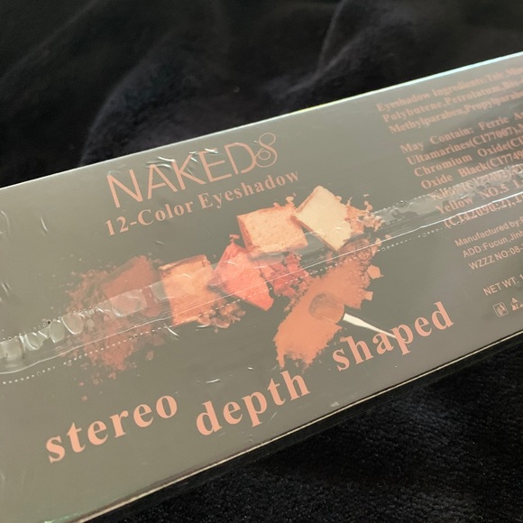 Nakeds 12 Color Eyeshadow Palette - Picture 2 of 2